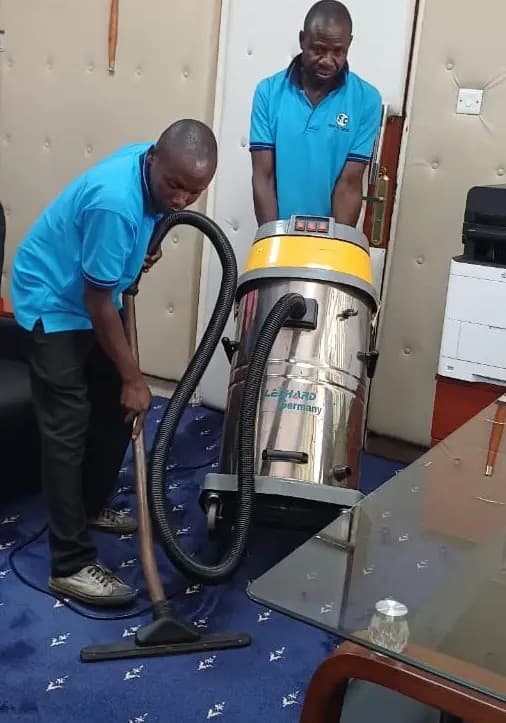 Contract cleaning for commercial buildings